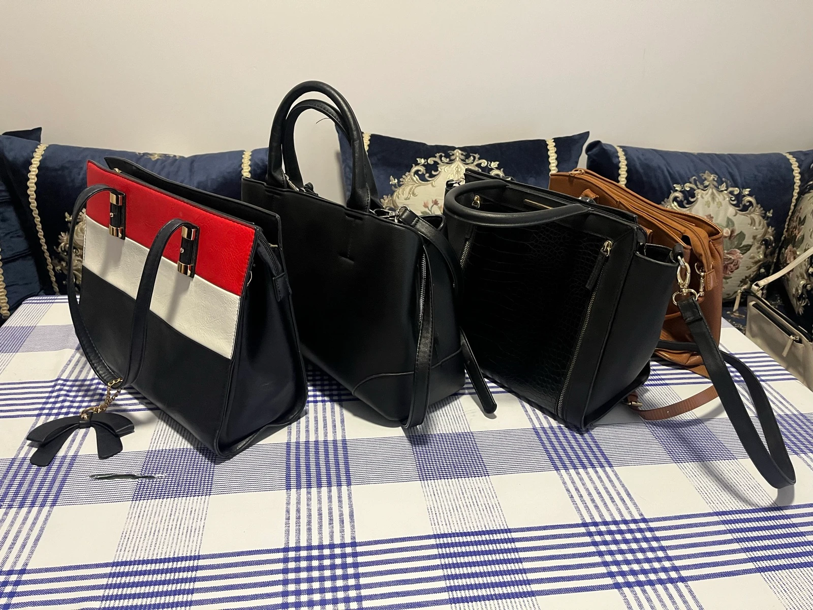 Lote de 4 Bolsas Femininas Variadas ✨ – photo 4